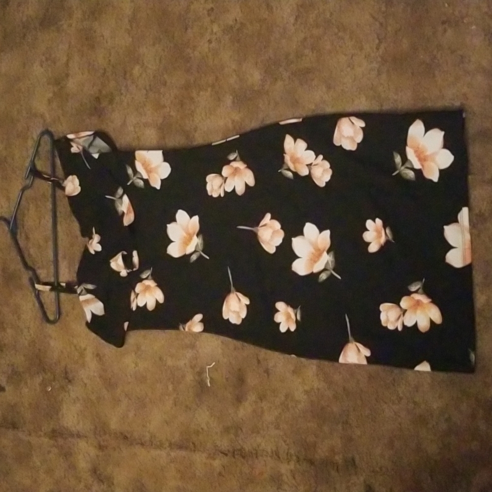 Almost famous black and pink floral body con dress